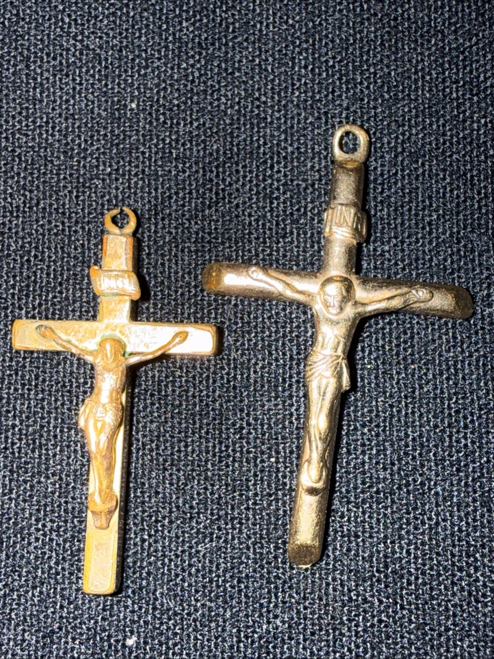 1/20 14K Gold Filled cross Crucifix Pendant (Set of 2) jewelry